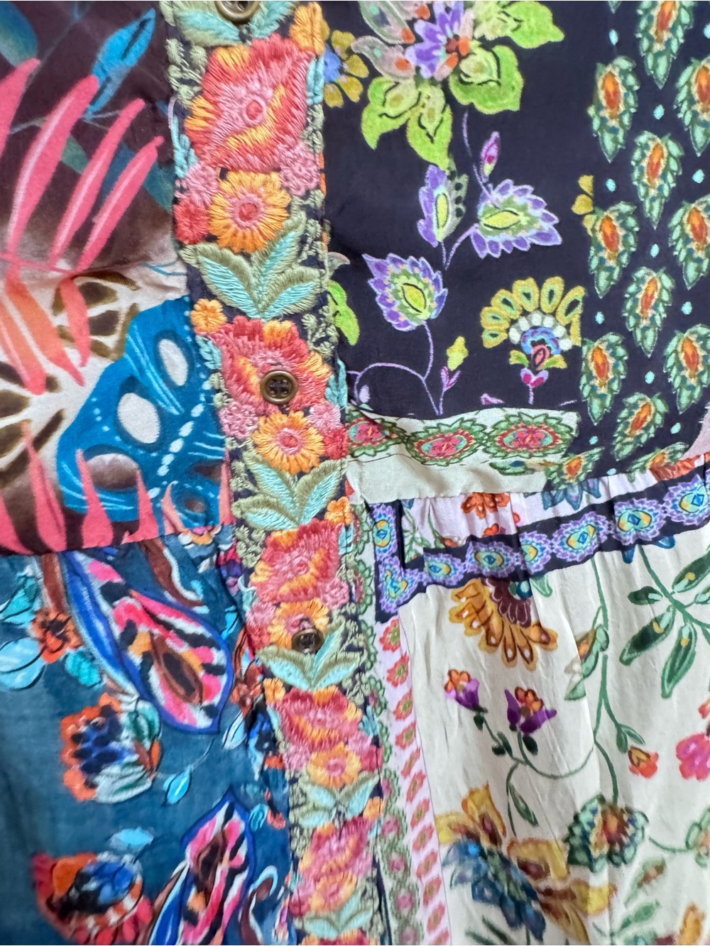 All About Her Blue Multicolor Patchwork Floral Button-Front Blouse - Picture 4 of 8